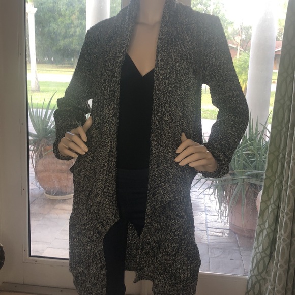 Black Multi color Sweater Cardigan - Picture 13 of 13